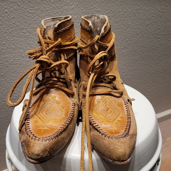 Freebird "Tribe" Boots Size 9 - Picture 2 of 14